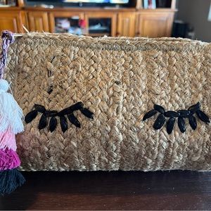 Shiraleah Chicago Woven Jute Pom Pom
Tassel Zippered Clutch Bag NEW w/ Eyelashes